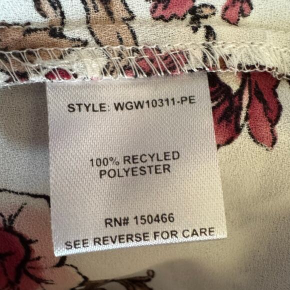 41 Hawthorn Tiffiny Tulip Sleeve Blouse Women’s XS Petite White Maroon NWT - Picture 6 of 7